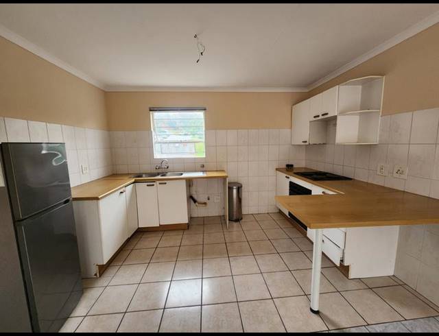 1 BEDROOM PROPERTY TO RENT IN ROODEKRANS